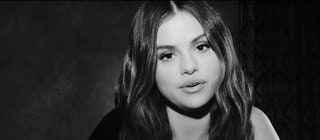 Selena Gomez in ihrem Video zu "Lose you to like me"