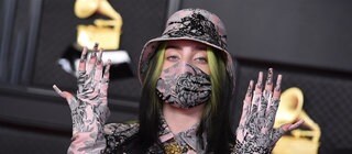 Billie Eilish zeigt auf Instagram eine neue Frisur