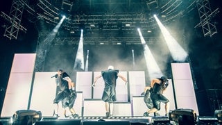 Deichkind beim Openair Frauenfeld 2015