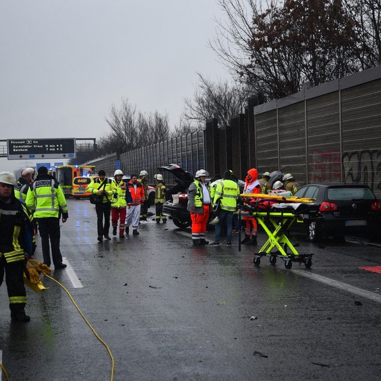 Schwerverletzter Bei Unfall Auf L550 Bei Sinsheim - SWR Aktuell