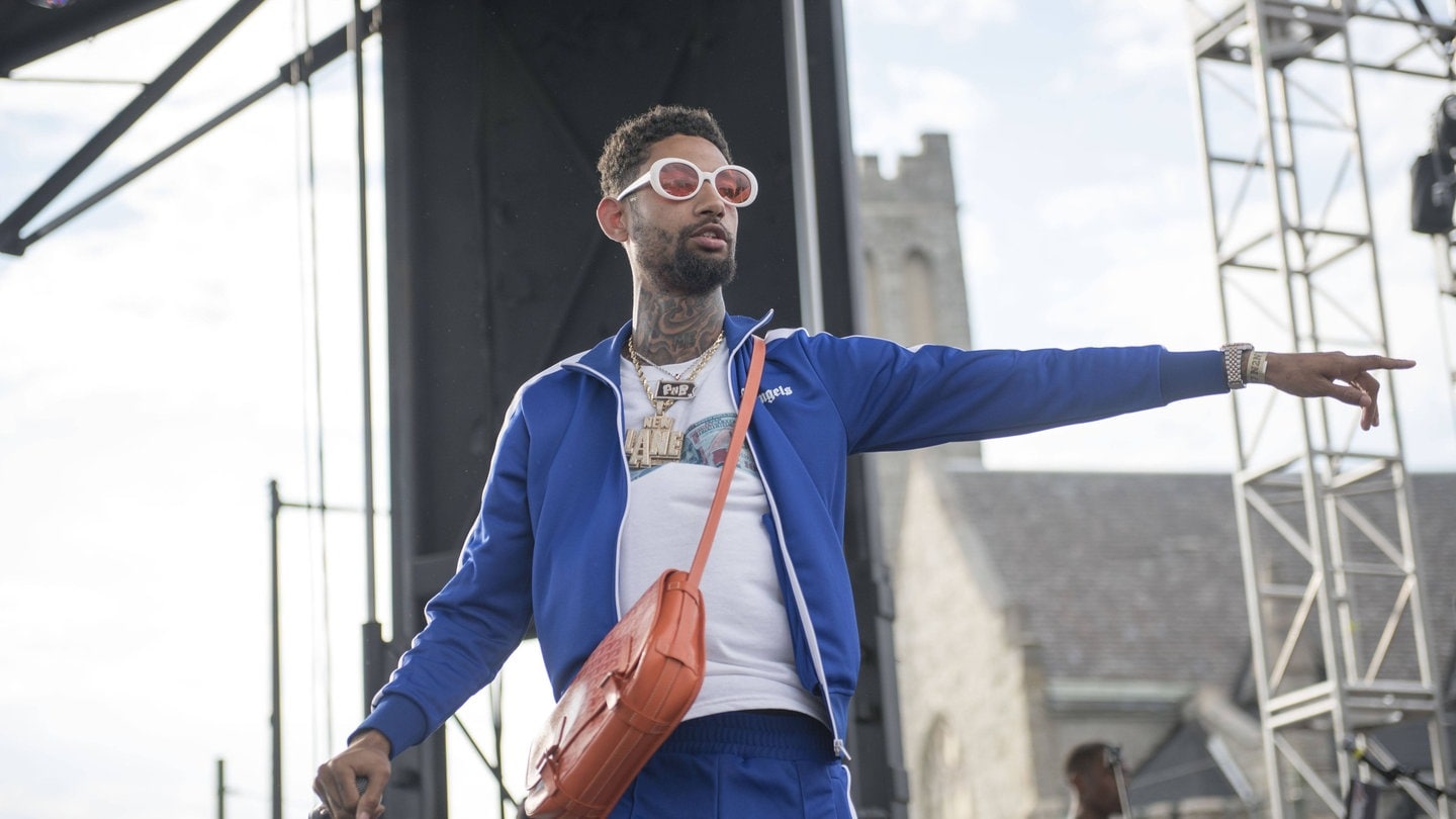 Hip Hop Star PnB Rock performt auf einem Tribut-Konzert für Prince auf einem Festival in Philadelphia, USA