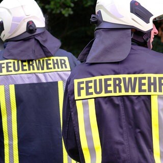 Die Feuerwehr in Deutschland. In vier Regionen in Baden-Württemberg wird die Ehrenamtskarte getestet.