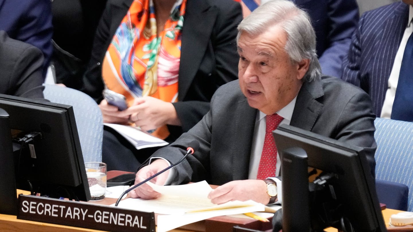 Guterres Rede steht in der Kritik: Jetzt will Israels UN-Botschafter keine Visa mehr für UN-Mitarbeiter ausstellen.