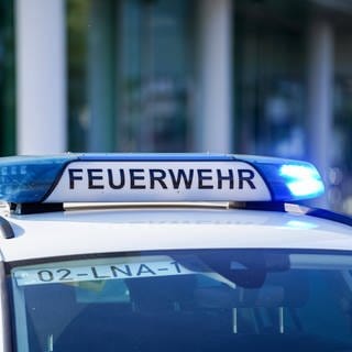 Themenfoto: Blaulicht, Auto der Feuerwehr Hamburg (Symbolbild)