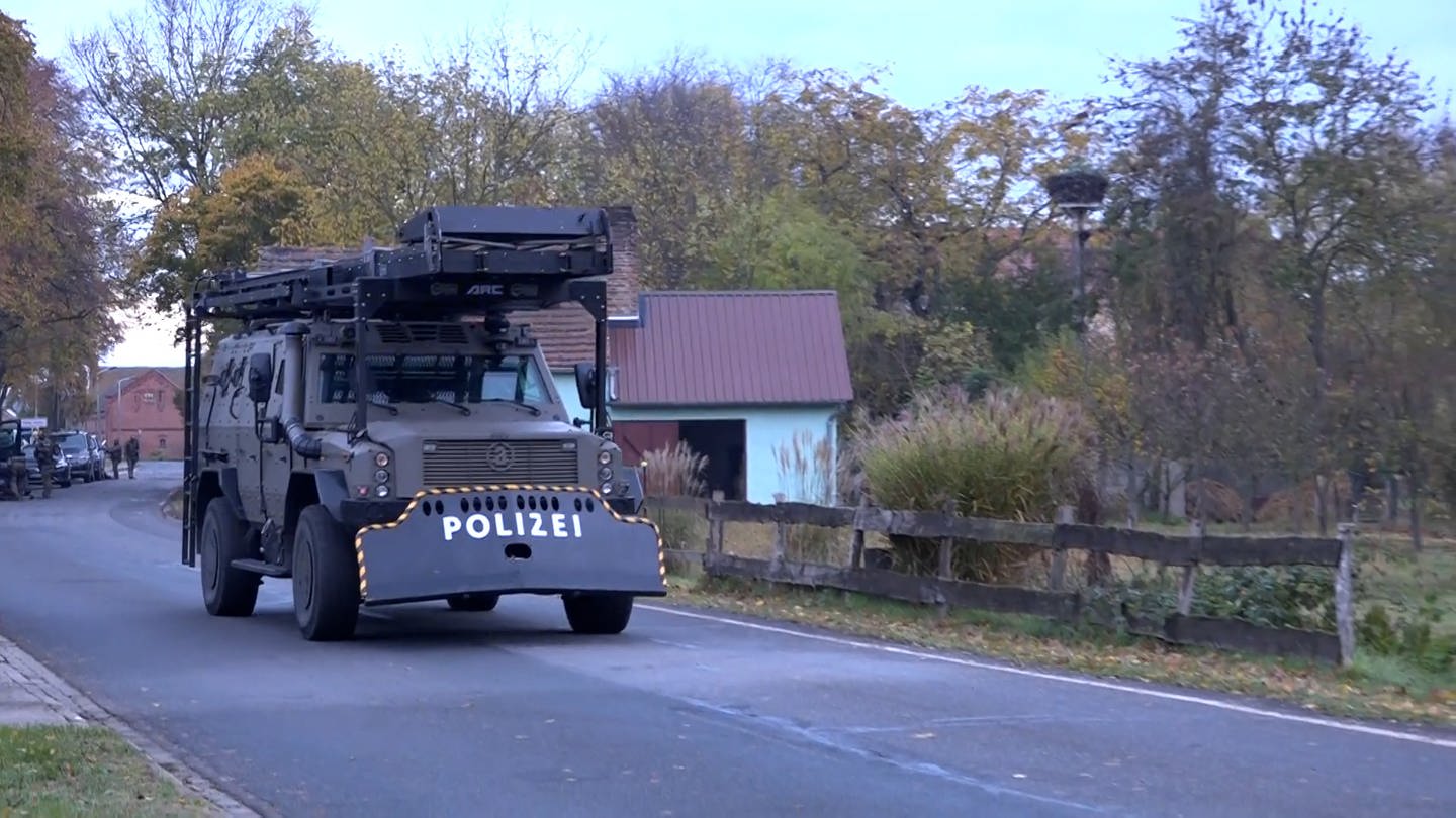 Gepanzerte Wagen des SEK in Brandenburg