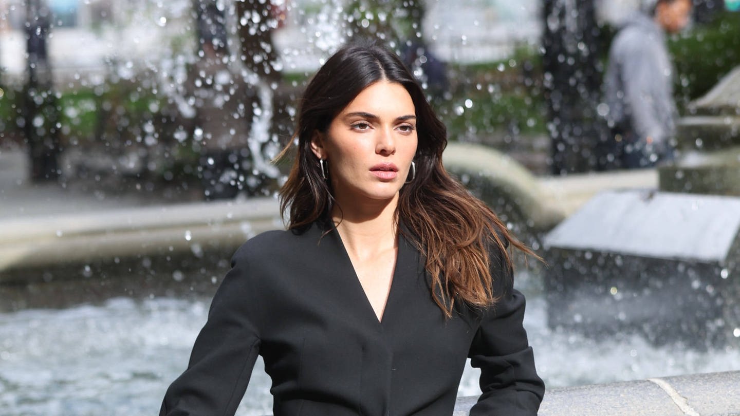 Kendall Jenner bei einem Fotoshooting in New York. Sie wird 2023 zum ersten Mal in die Forbes 30 Under 30-Liste aufgenommen.