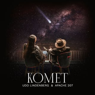 Cover des Songs "Komet" von Udo Lindenberg und Apache 207. Das Rekord-Nummer-Eins-Lied «Komet» ist erwartungsgemäß zum Hit des Jahres gekürt worden. GfK Entertainment als Ermittler der Offiziellen Deutschen Charts veröffentlichte am 08.12.2023 in Baden-Baden die Jahrescharts.