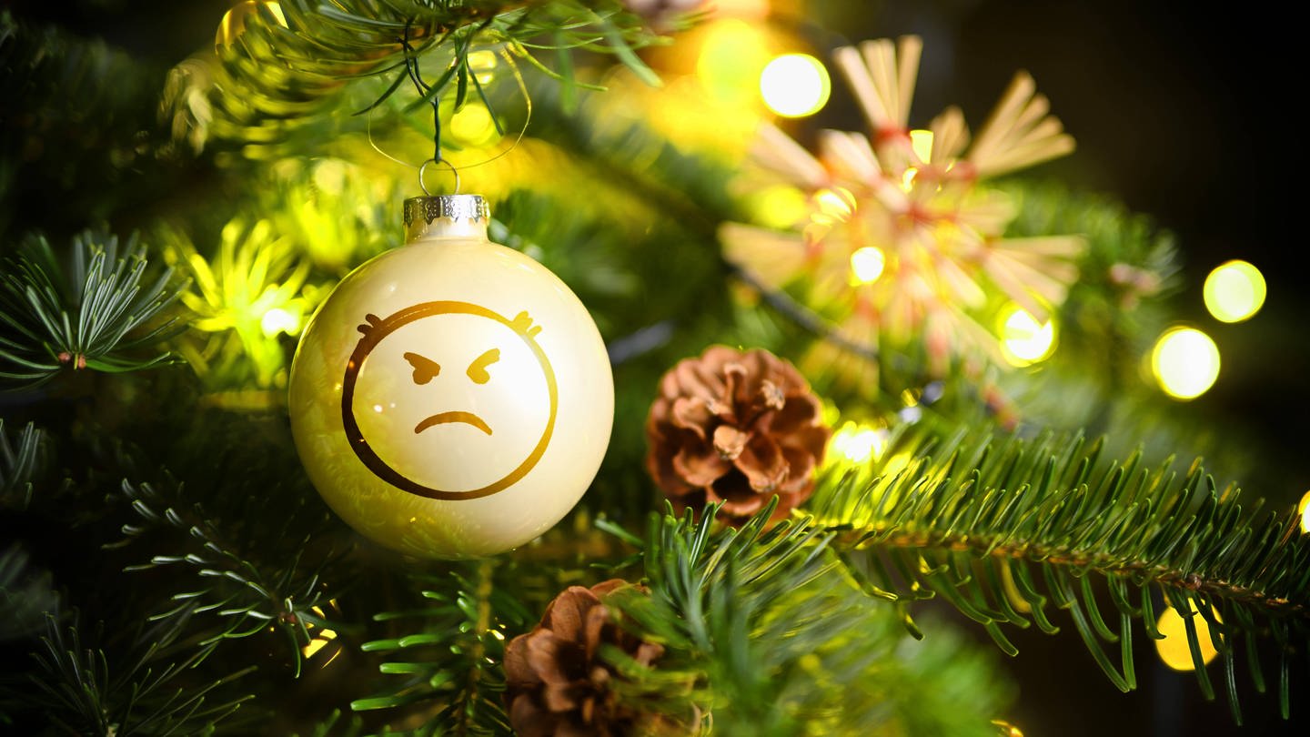 Real talk: Weihnachten soll zwar schön sein, aber für einige ist es einfach nur Stress.