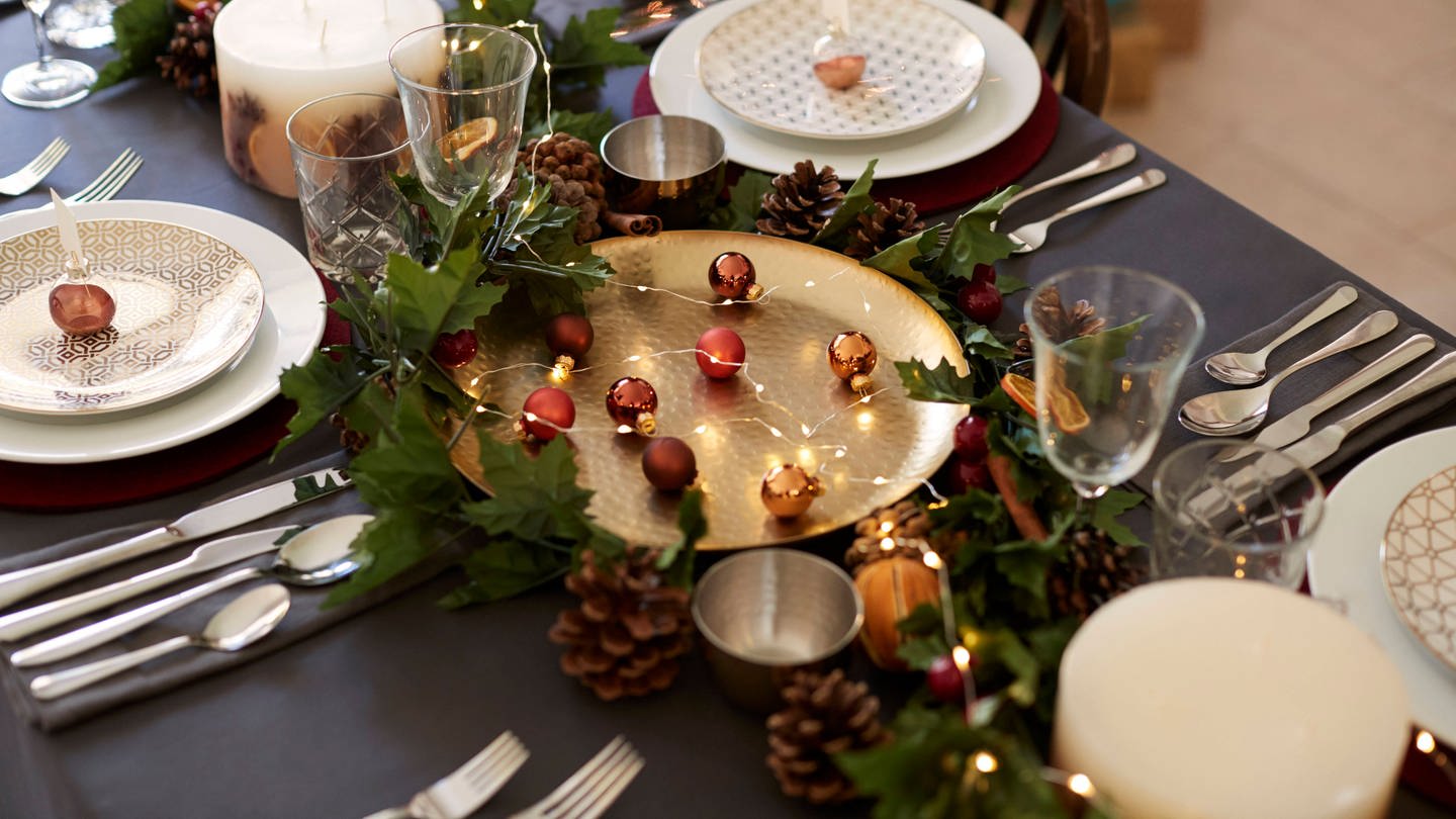 meist gegessenes Gericht Weihnachten Weihnachtsessen Würstchen Kartoffelsalat