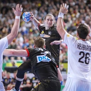 Handball-EM: Beim Spiel zwischen Deutschland und Österreich hat es für beide Teams nur für ein Unentschieden gereicht. Für das DHB-Team steht das Halbfinale auf der Kippe.