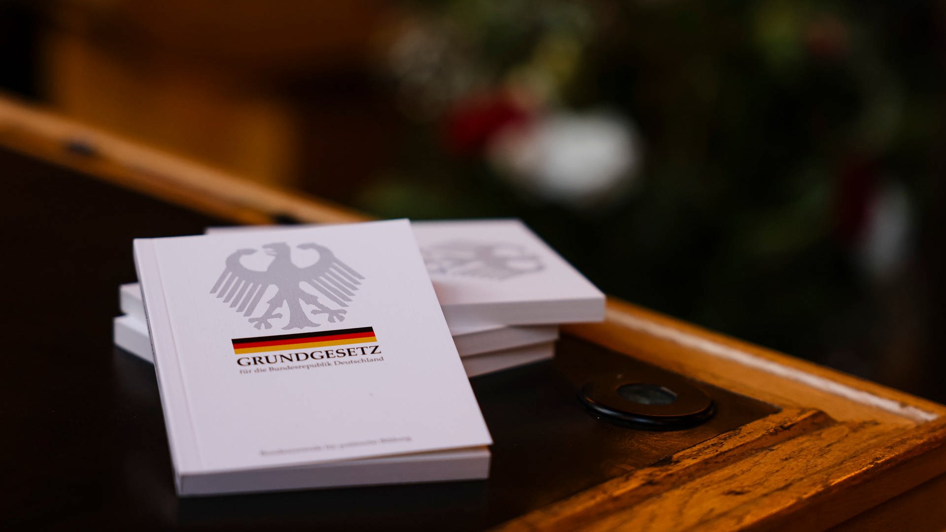 Quiz: 75 Jahre Grundgesetz - alles Wichtige zu Deutschlands Verfassung