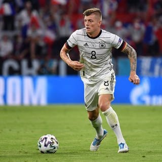 Die Entscheidung steht! Toni Kroos kehrt zur Nationalmannschaft zurück.