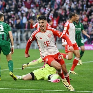 Der 19-jährige Mittelfeldspieler von Bayern München ist gerade richtig gut drauf. Steht Aleksandar Pavlovic im nächsten DFB-Kader?