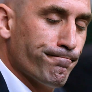 Die Staatsanwaltschaft fordert, dass Rubiales zwei Jahre in Haft geht