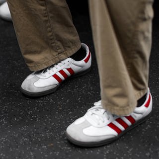 Immer mehr Stars sind mit dem Sneaker SL72 von Adidas unterwegs. Löst er den Hype um den Samba ab?