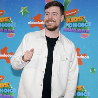 YouTuber MrBeast hat die meisten Abonnenten auf der Plattform YouTube. Hier ist er bei den Kids Chpice Awards.