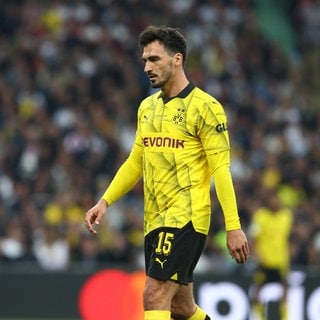 MATS HUMMELS during the UEFA Champions League Final between BORUSSIA DORTMUND and REAL MADRID at Wembley in London