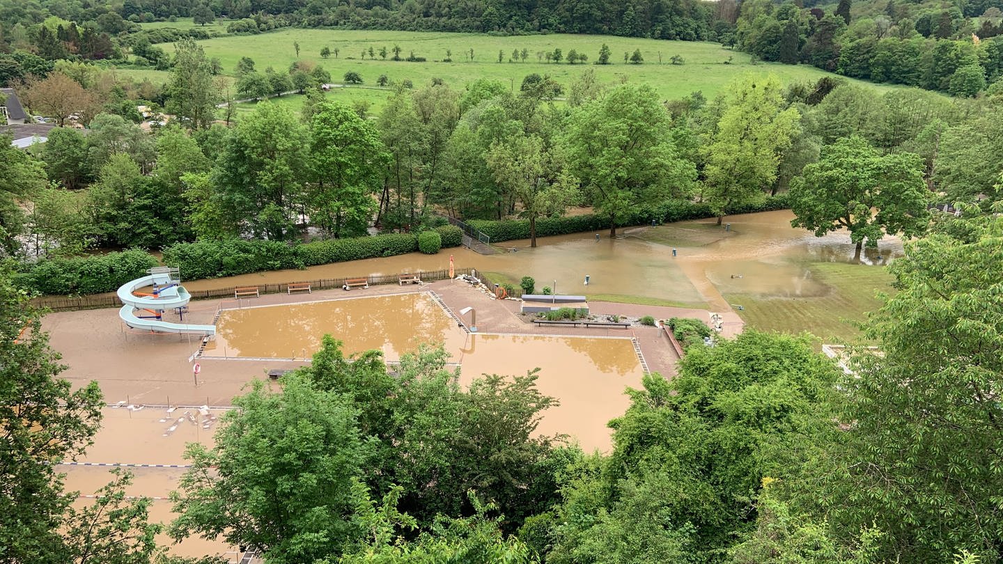 Das Freibad Mertesdorf wurde beim Hochwasser im Mai überschwemmt.