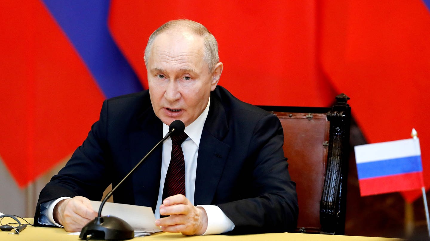 Der russische Präsident Wladimir Putin während einer Pressekonferenz