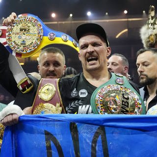 Oleksandr Usyk (im Bild) hatte im Mai gegen Tyson Fury gewonnen und ist der erste Boxer seit 25 Jahren, der alle großen Schwergewichts-WM-Titel zur gleichen Zeit besitzt.