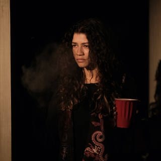 Schauspielerin Zendaya in einer Szene aus der zweiten Staffel von "Euphoria".