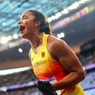 Yemisi Ogunleye aus Mannheim gewinnt Gold bei Olympia im Kugelstoßen.