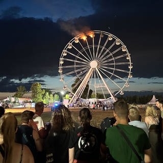 Auf dem Highfield-Festival in Leipzig ist Feuer an einem Riesenrand ausgebrochen.