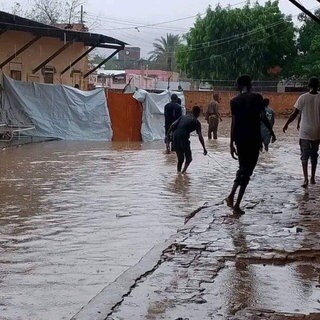 Cholera-Ausbruch im Sudan: Nach wochenlangen Regenfällen ist das Trinkwasser verseucht. 