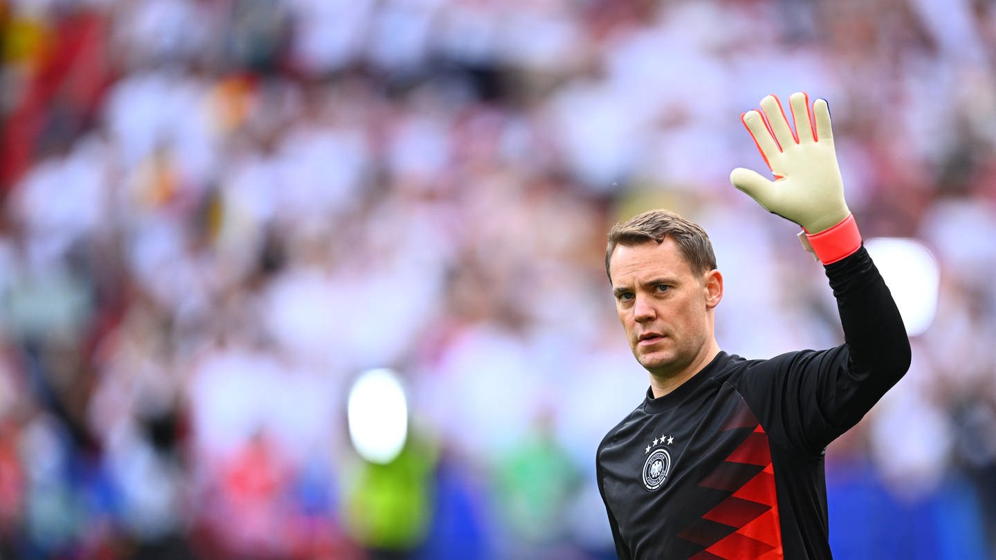 Deutschlands Torhüter Manuel Neuer beendet seine DFB-Karriere.