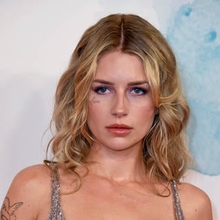 Model Lottie Moss, die Schwester von Kate Moss, spricht über die Gefahren der Abnehmspritze Ozempic.