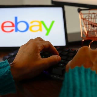 eBay zeigt auf der London Fashion Week eine Kollektion nur aus Secondhand-Teilen.