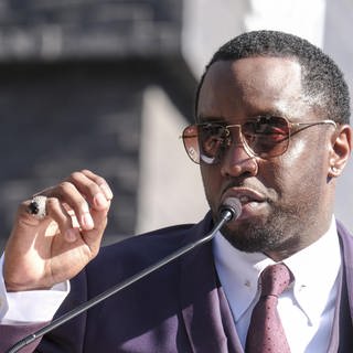 Rapper und Produzent Sean «Diddy» Combs - Der Rapper ist in U-Haft. Laut der Strafakte geht es um Menschenhandel, Erpressung und Verschwörung