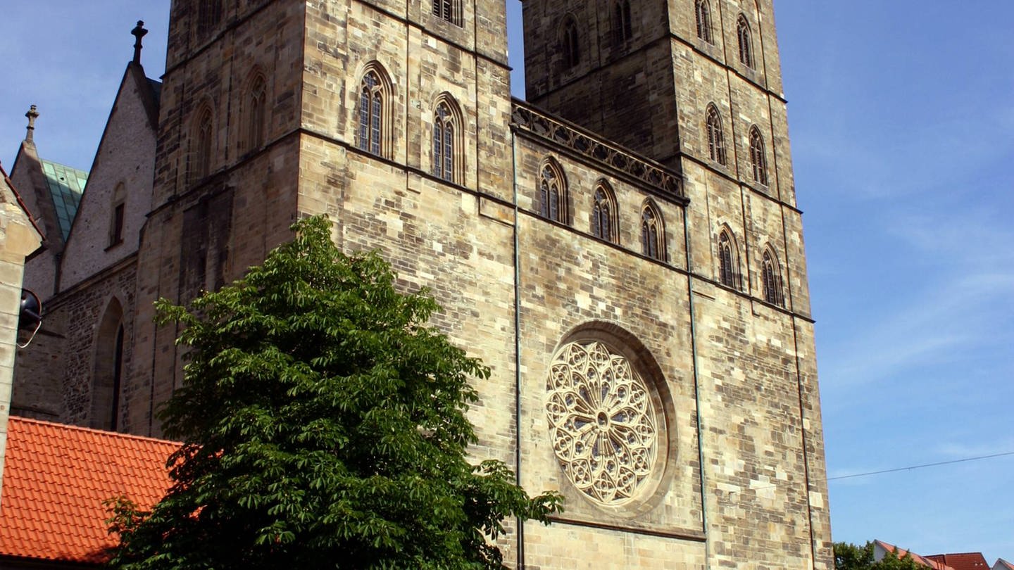 Johanniskirche in Osnabrück tätowiert Besucher