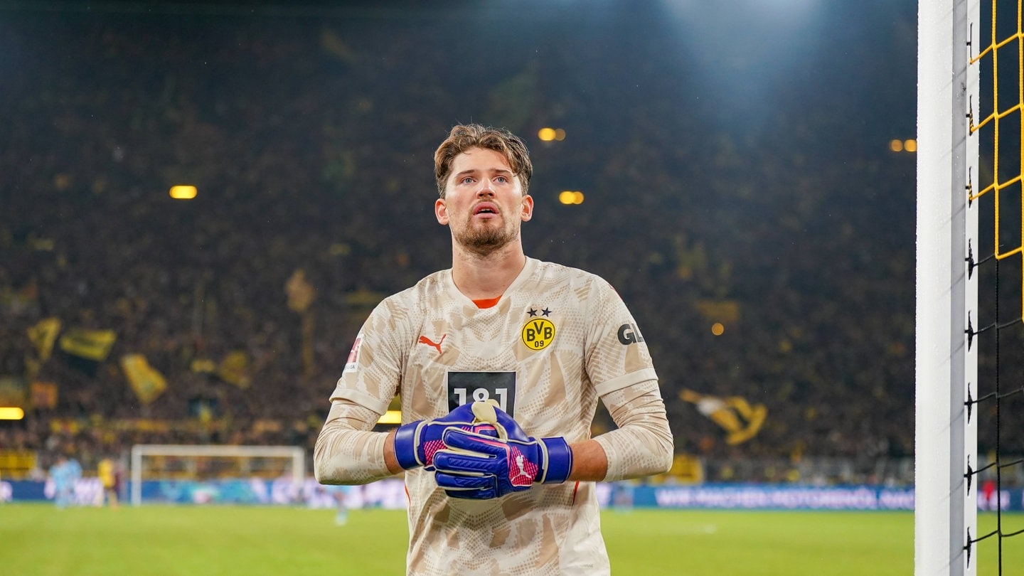 Gregor Kobel von Borussia Dortmund