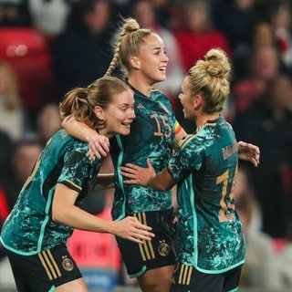 DFB-Frauen beim Spiel gegen England in Wembley