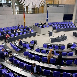 Sitzung des Deutschen Bundestages im Reichstagsgebäude.