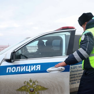 Symbolbild: Russische Polizei. Deutscher soll wegen Sabotage-Vorwurfs in Russland festgenommen worden sein.