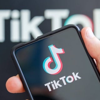 Auf TikTok hat sich #WomenInMaleFields zum Trend entwickelt. Es geht um toxische Männer und wie sie sich verhalten.