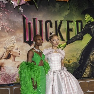 Ariana Grande und Cynthia Erivo bei der Los Angeles-Filmpremiere von Wicked.