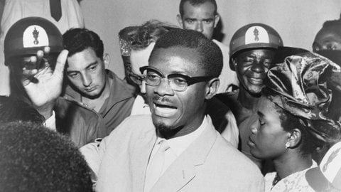 Ist der Name des Getränks "Lumumba" rassistisch? Patrice Lumumba war Anfang der 1960er-Jahre der Anführer der Unabhängigkeitsbewegung in der heutigen Demokratischen Republik Kongo. Er wurde brutal ermordet - durch Schüsse.