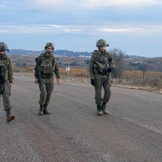 Die israelische Armee zieht sich wohl im Südlibanon zurück.