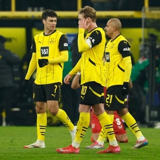 Pleite für den BVB: Am Freitagabend verlor Borussia Dortmund das erste Spiel in der Bundesliga im Jahr 2025 mit 2:3 gegen Bayer Leverkusen.