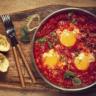 israelisches Essen - Shakshuka: In Freiburg will ein Muslim ein israelisches Restaurant aufmachen.