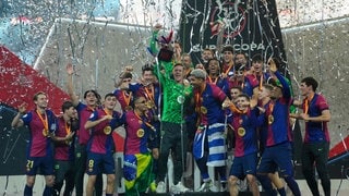 FC Barcelona gewinnt den Supercup 2025 mit einem 5:2-Sieg gegen Real Madrid