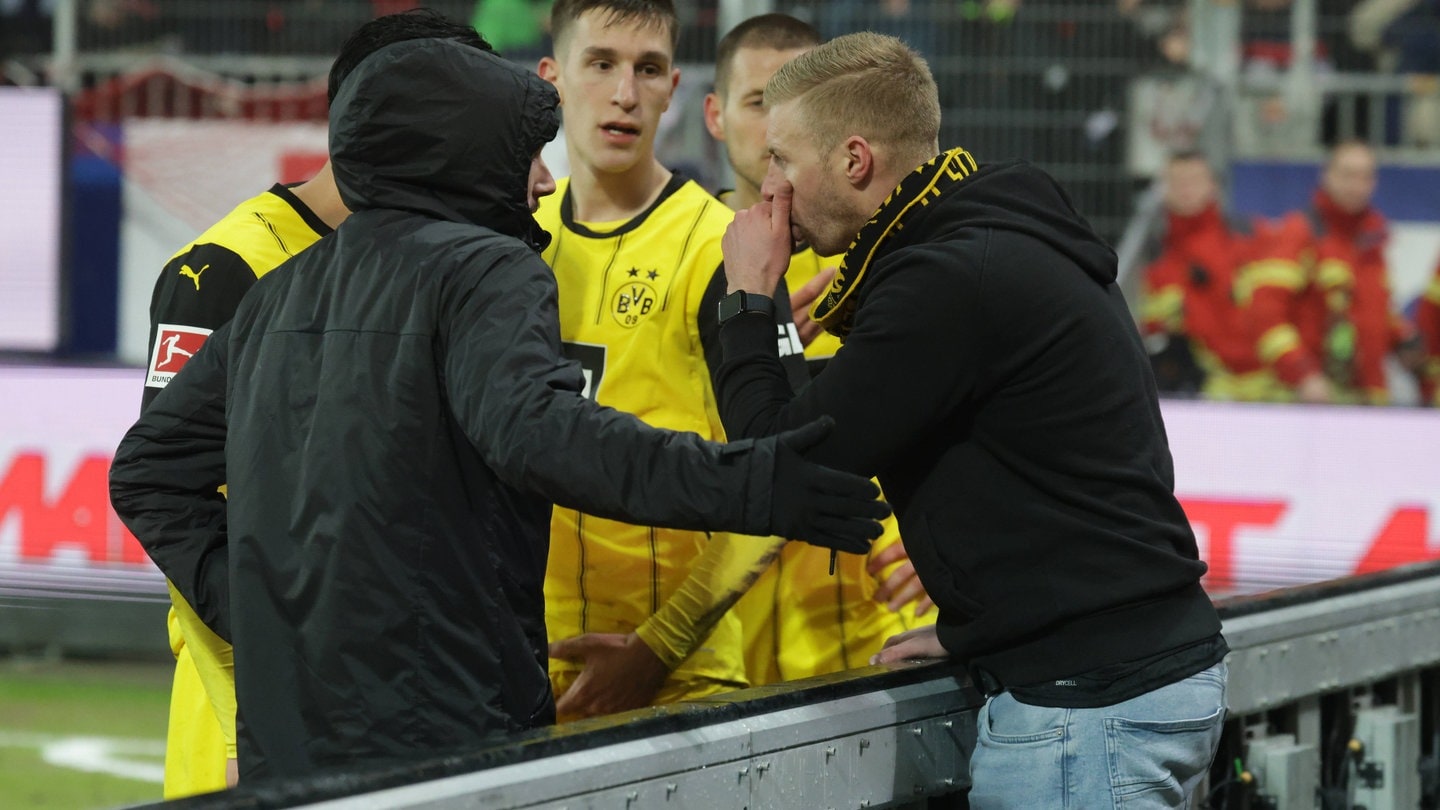 Klatsche-in-Kiel-Brennt-beim-BVB-jetzt-der-Baum-