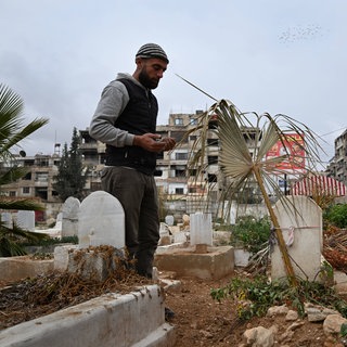 Syrien steht vor den Trümmern des Krieges - Deutschland möchte helfen.