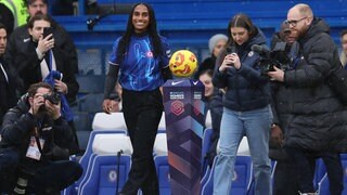 Die Neuverpflichtung Naomi Girma vom FC Chelseas während des Spiels der FA Women's Super League an der Stamford Bridge in London. Erster Millionentransfer im Frauen-Fußball.