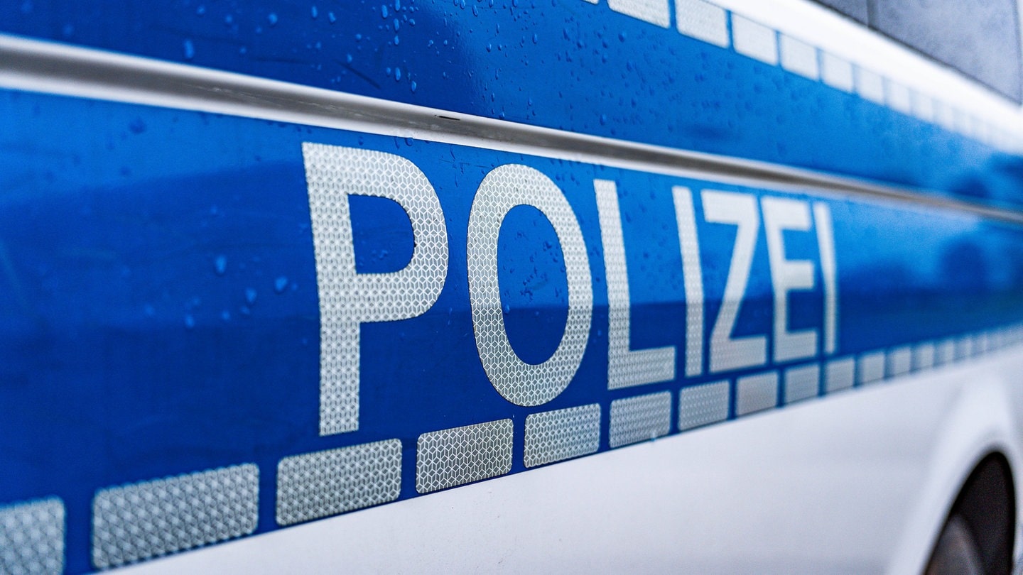 Mann in Daun durch Messerattacke verletzt