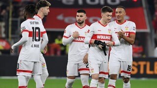 Der VfB Stuttgart kann weiter auf die Dienste von Angelo Stiller bauen.