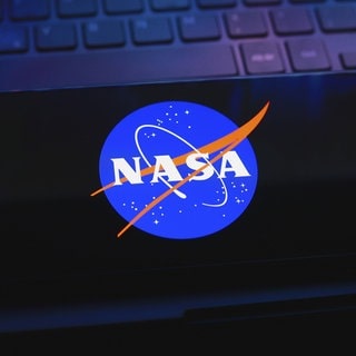 Heute gibts den ersten Twitch Stream aus dem Weltall! Die NASA meldet sich live mit einem Q&A von der Internationalen Raumstation ISS.